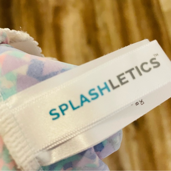 Splashletics Geometric Racerback Swim Tankini Top - Picture 7 of 8